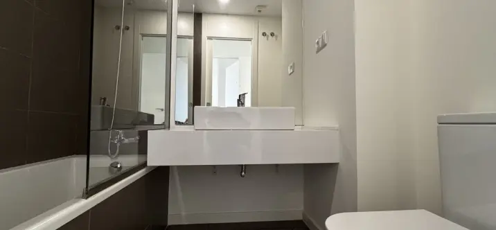 Sale of ground floor apartment in Cancelada 4