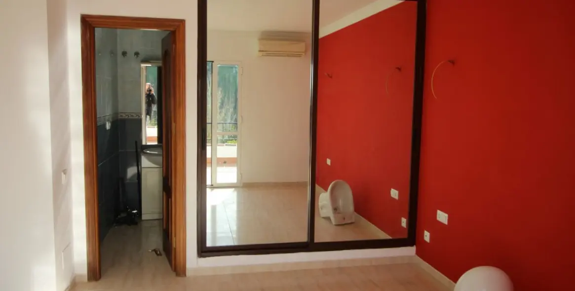 Sale of semi-detached house in Algarrobo 13