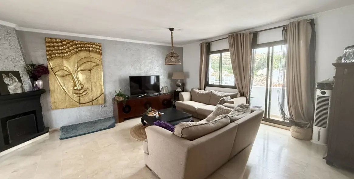 Sale of penthouse in Mijas Costa 11