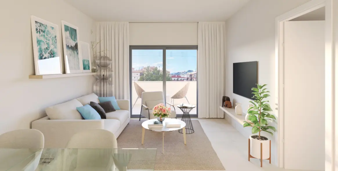 Sale of ground floor apartment in Fuengirola 2