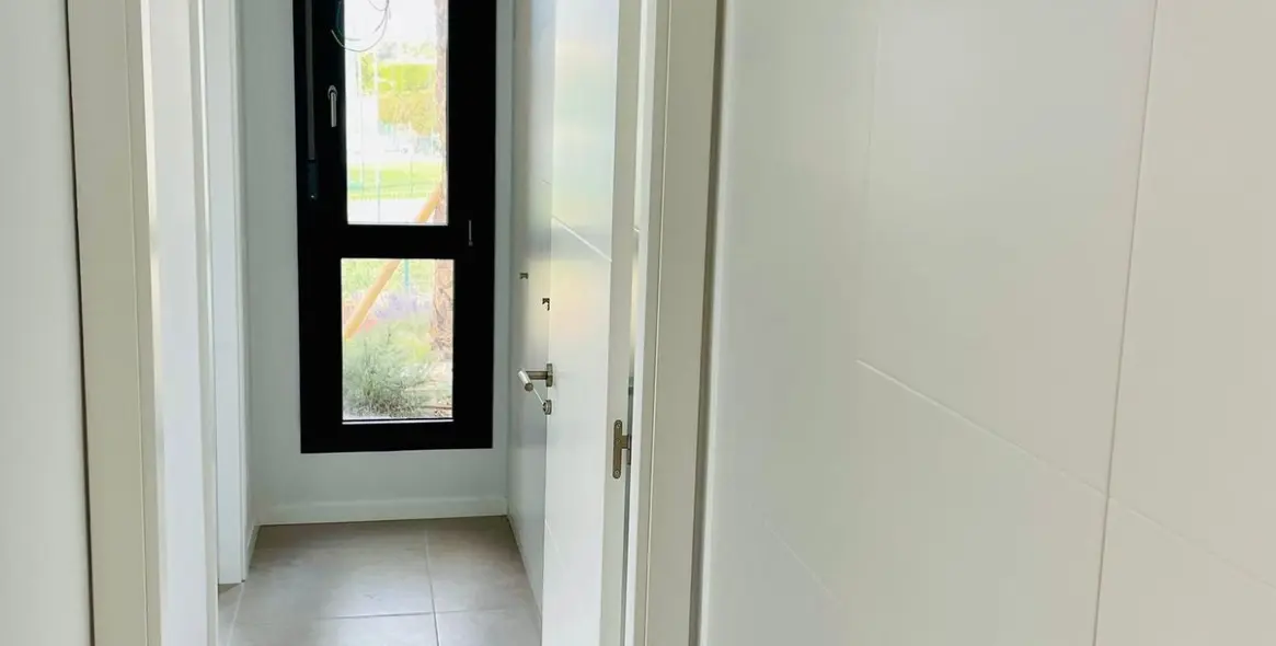 Sale of penthouse in Estepona 9