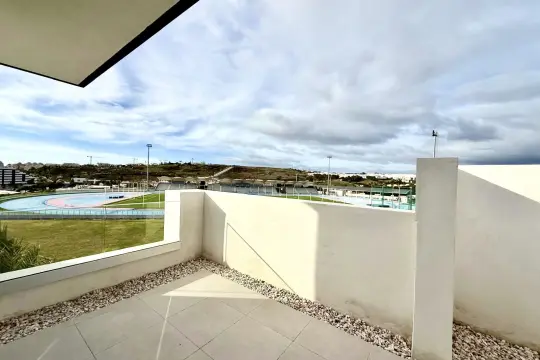 Image 2 thumb