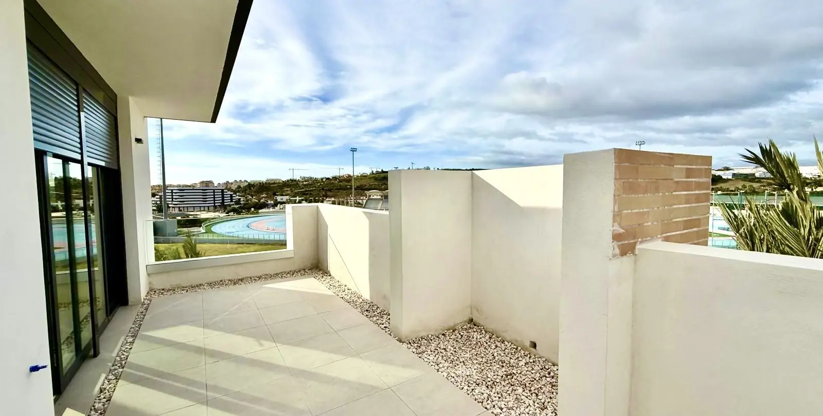 Sale of penthouse in Estepona 8