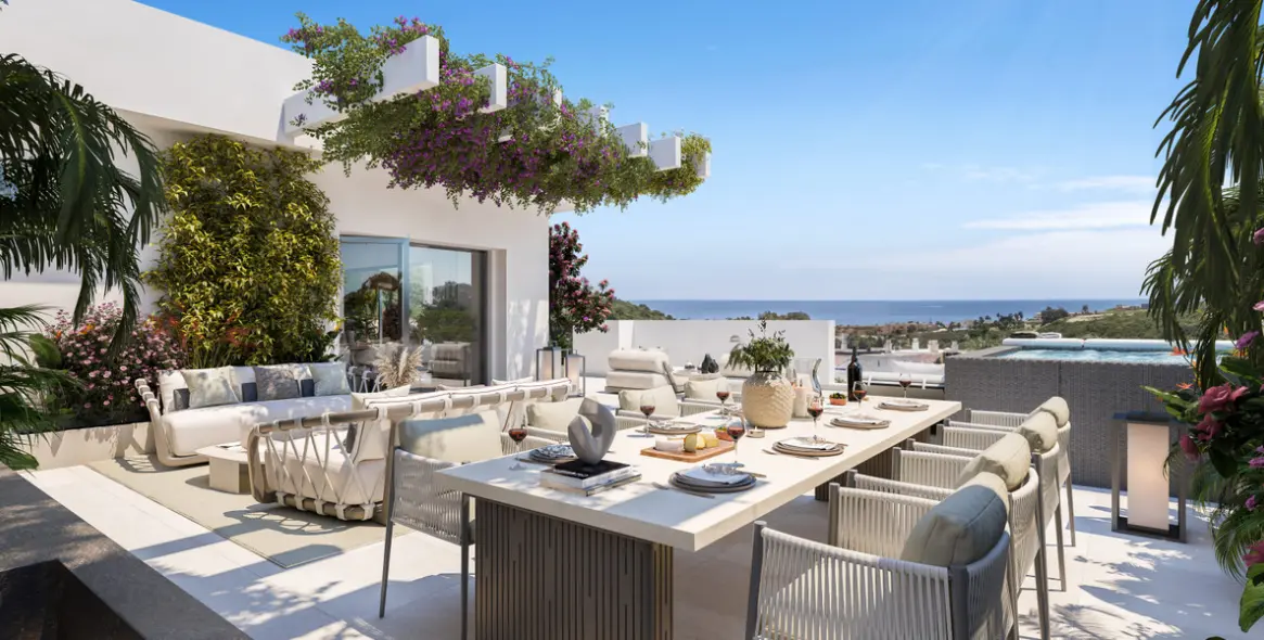 Sale of ground floor apartment in Casares 7