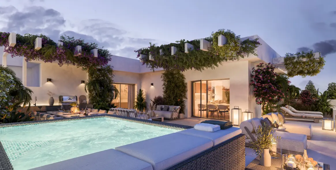 Sale of ground floor apartment in Casares 9