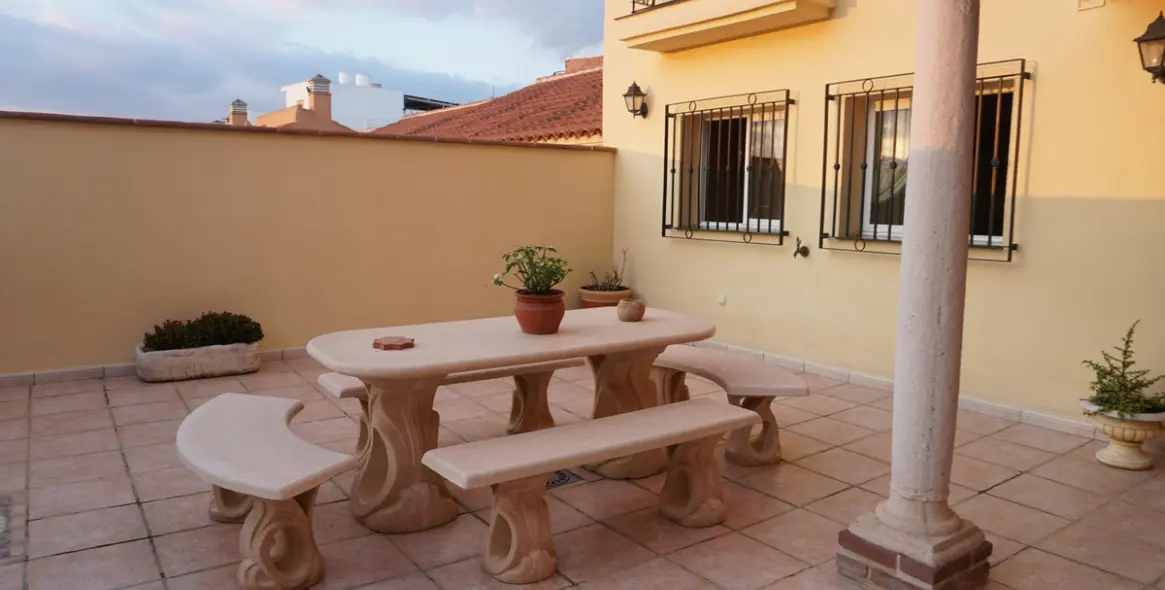 Sale of detached villa in Vélez-Málaga 2