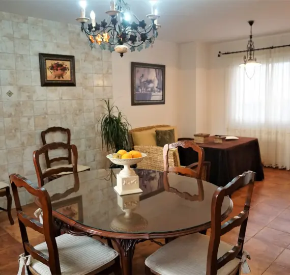 Sale of detached villa in Vélez-Málaga