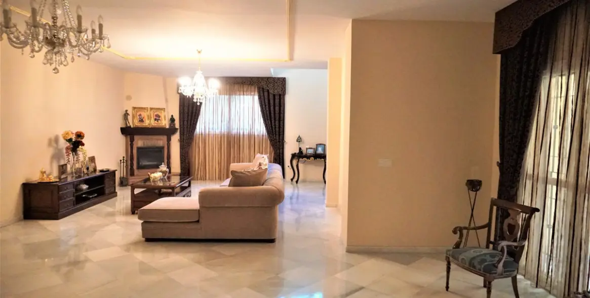 Sale of detached villa in Vélez-Málaga 23