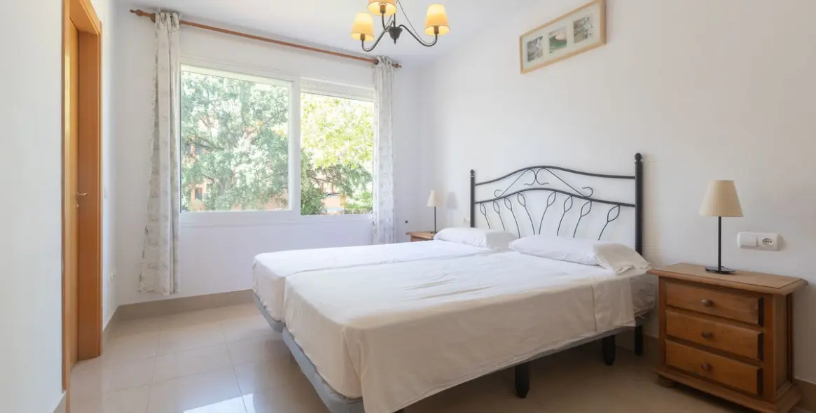 Продажа апартаментов на среднем этаже в Elviria 9