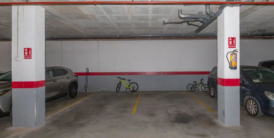 Продажа апартаментов на среднем этаже в Elviria 17