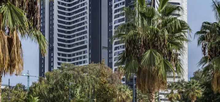 Sale of middle floor apartment in Málaga Centro 0