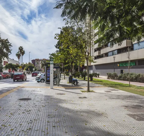 Sale of middle floor apartment in Málaga Centro