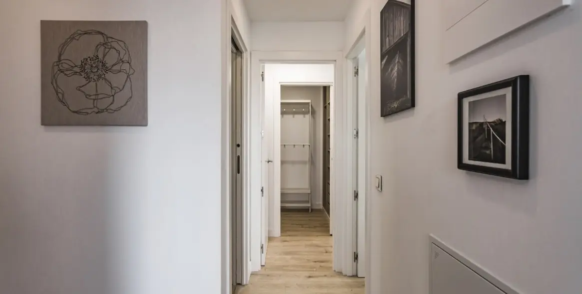 Sale of middle floor apartment in Málaga Centro 20