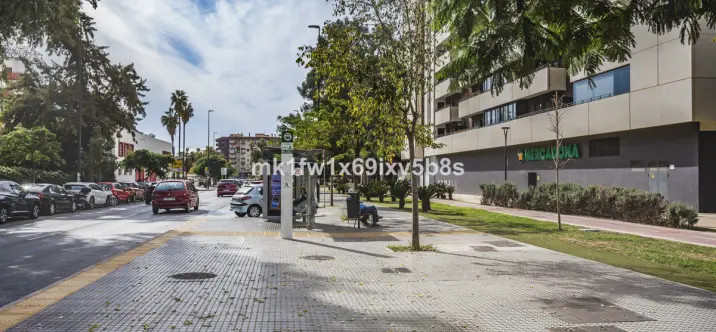 Продажа апартаментов на среднем этаже в Málaga Centro 2