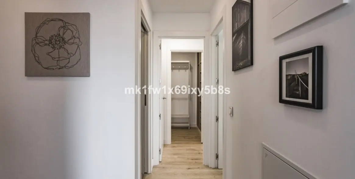 Продажа апартаментов на среднем этаже в Málaga Centro 20