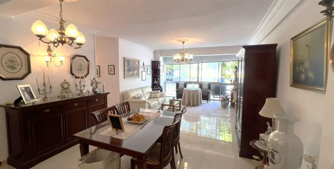 Продажа апартаментов на среднем этаже в Fuengirola 2