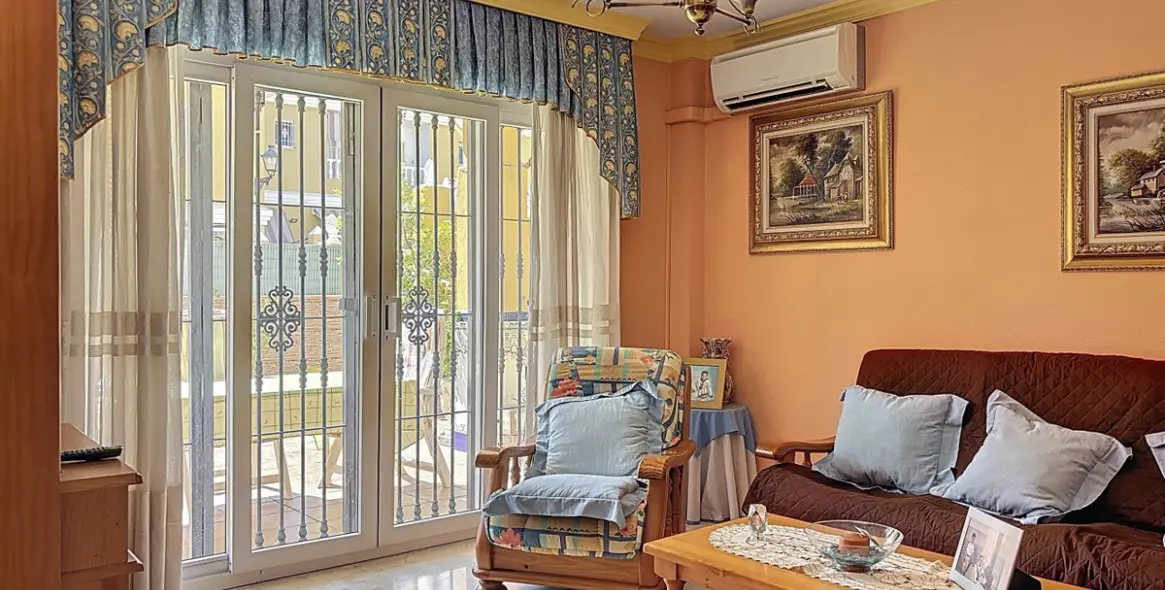 Sale of semi-detached house in Torre del Mar 8