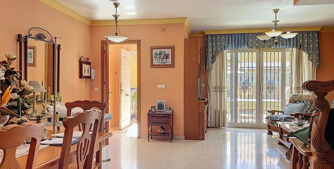 Sale of semi-detached house in Torre del Mar 14