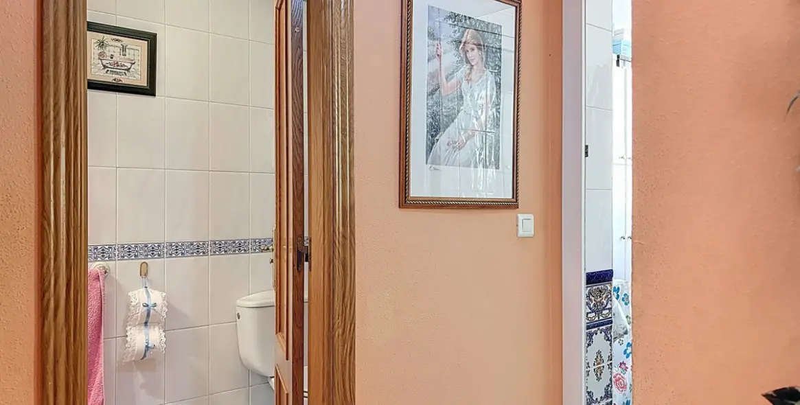 Sale of semi-detached house in Torre del Mar 16