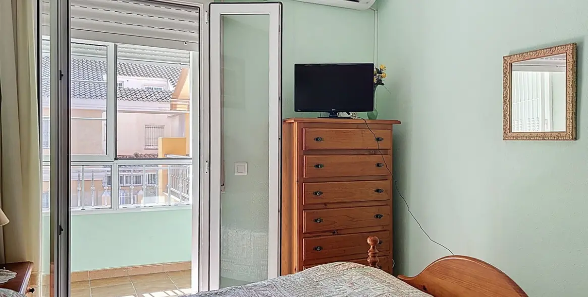 Sale of semi-detached house in Torre del Mar 35