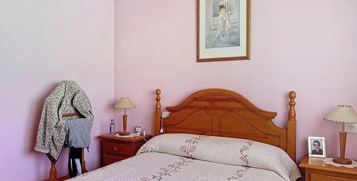 Sale of semi-detached house in Torre del Mar 43