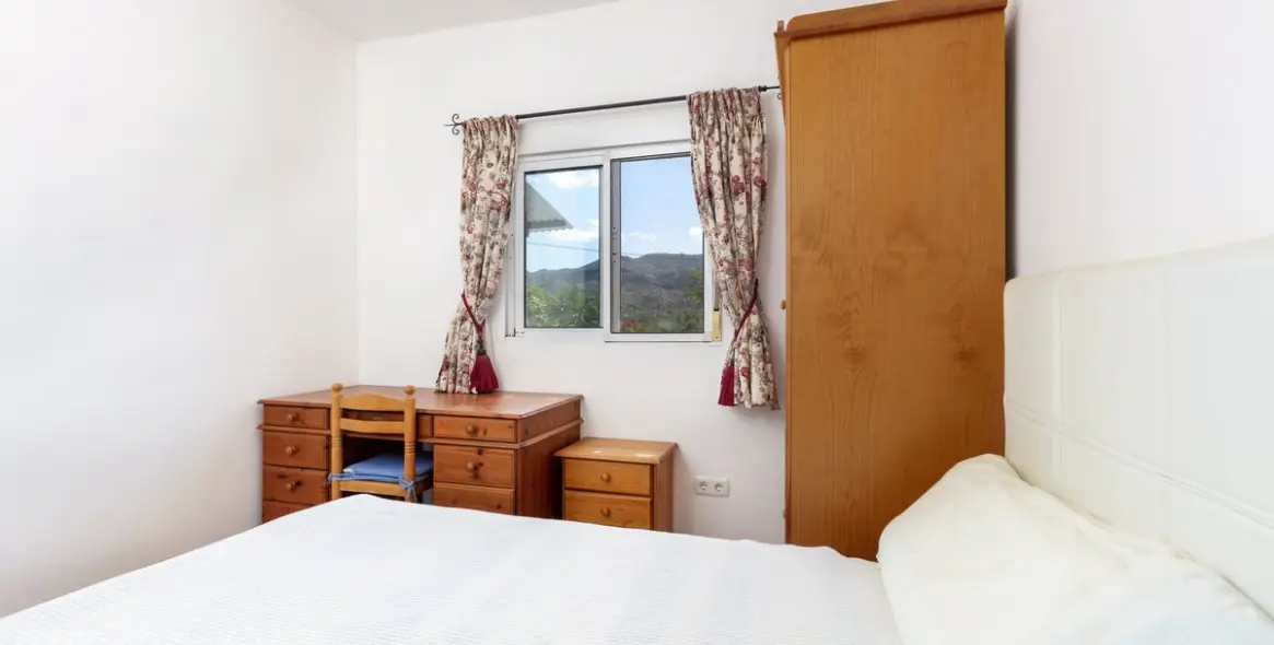 Sale of finca - cortijo in Pizarra 9