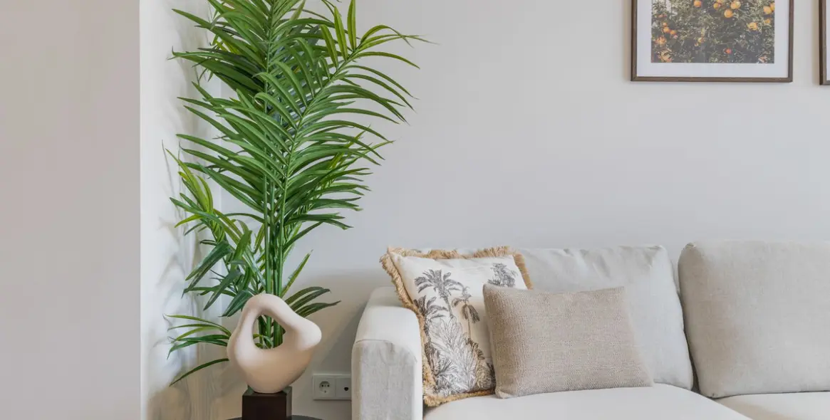 Sale of middle floor apartment in Estepona 14