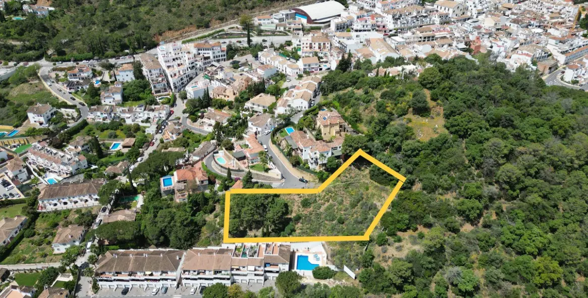 Продажа  жилого участка в Benahavís 5