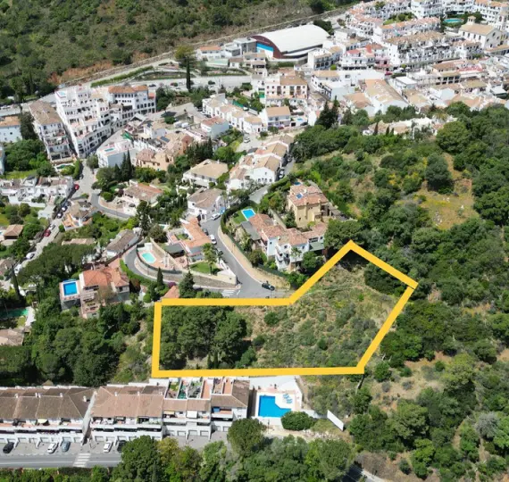 Продажа  жилого участка в Benahavís