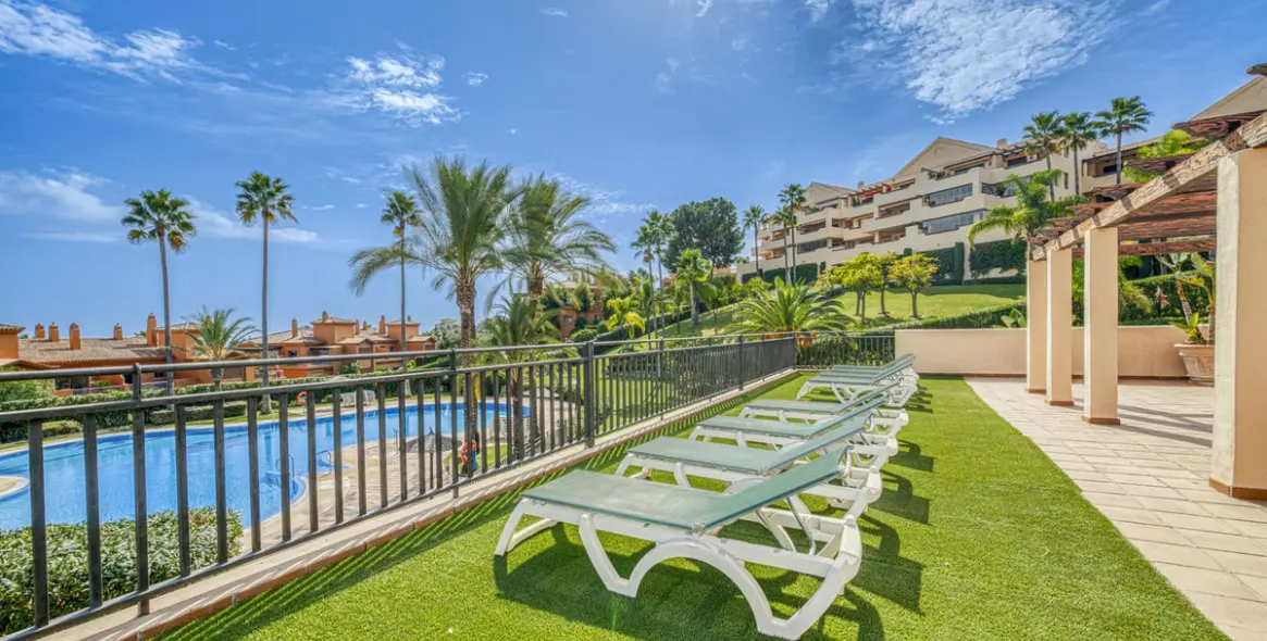 Продажа апартаментов на первом этаже в Benahavís 28