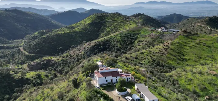 Продажа финки в Pizarra 0