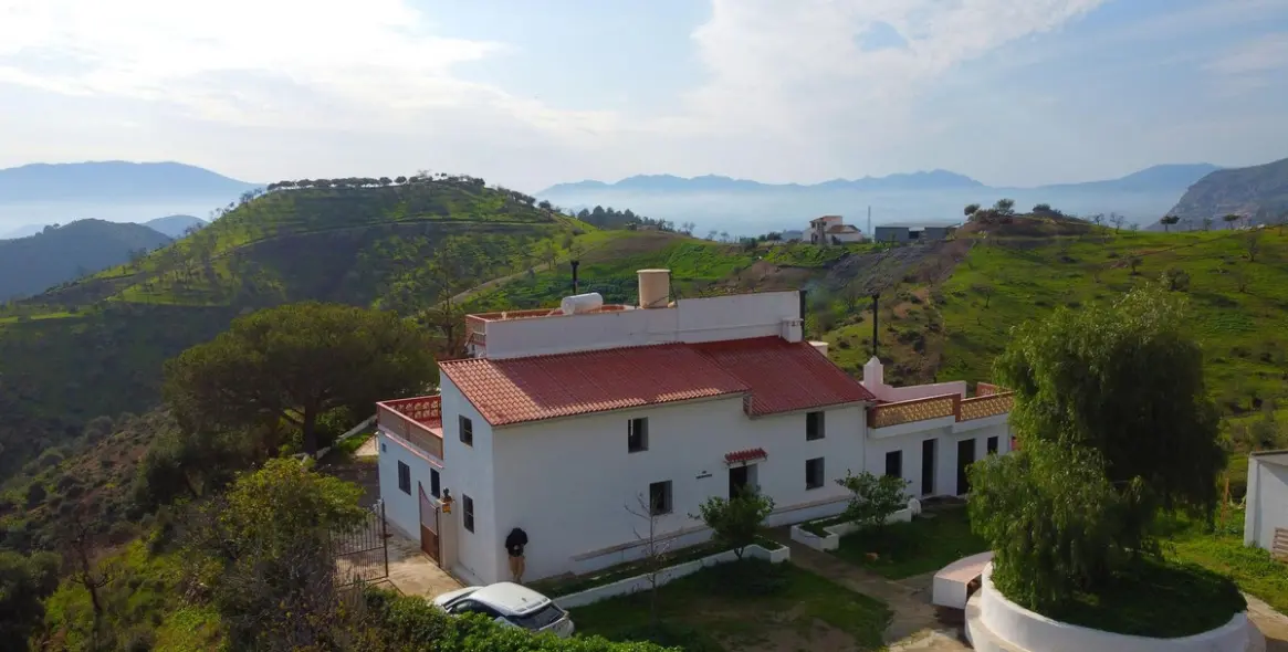 Продажа финки в Pizarra 2