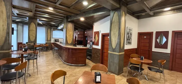 Продажа ресторана в Las Lagunas 0