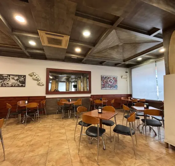 Продажа ресторана в Las Lagunas