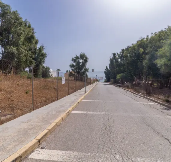 Parcela residencial R5116234