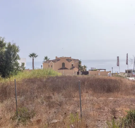 Parcela residencial R5116234