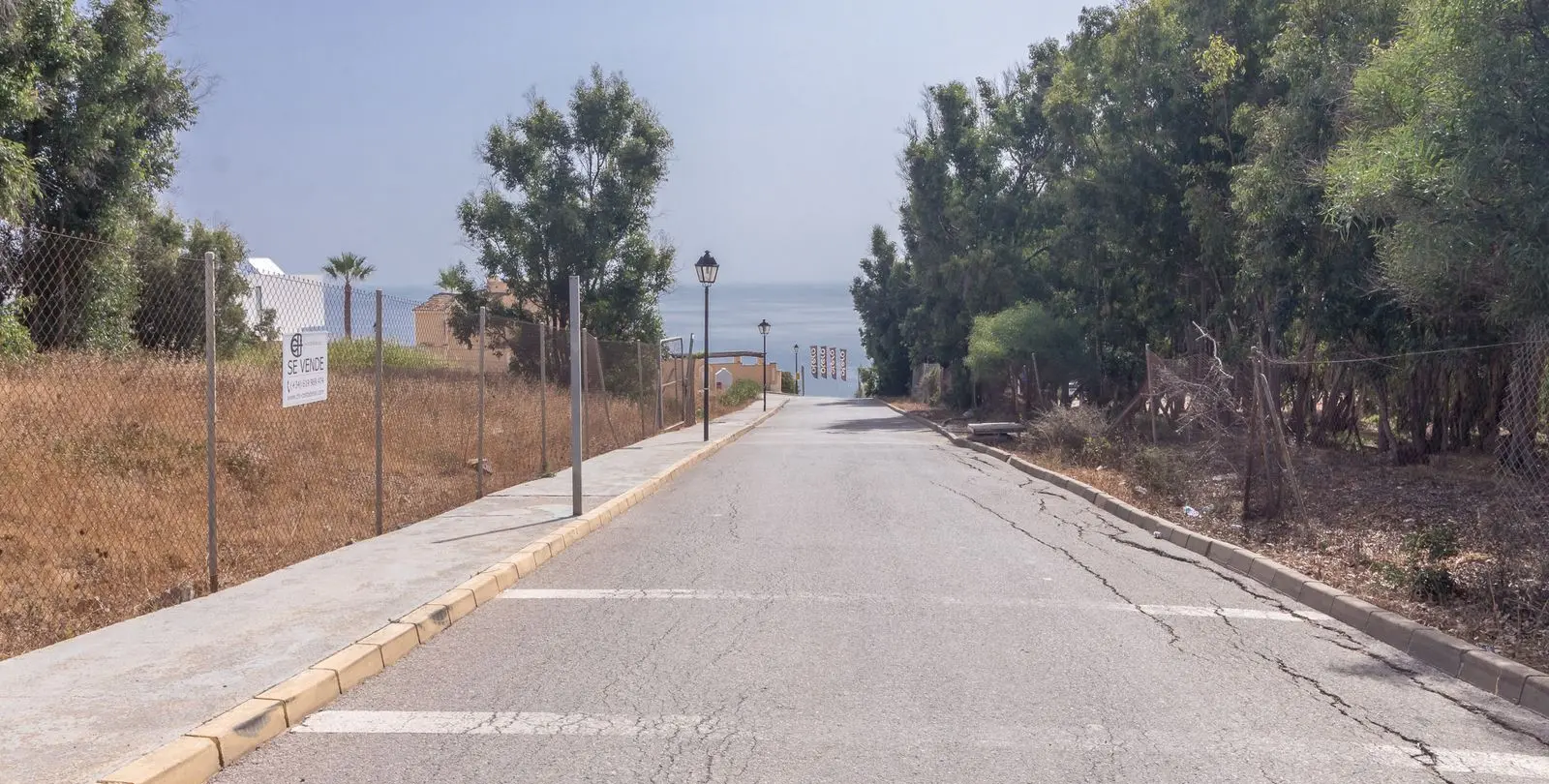 Sale of residential plot in Manilva 3