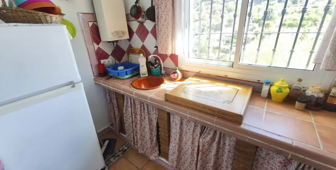 Sale of finca - cortijo in Monda 11