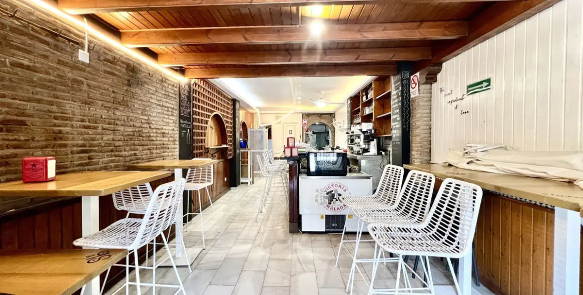 Sale of restaurant in Elviria 3