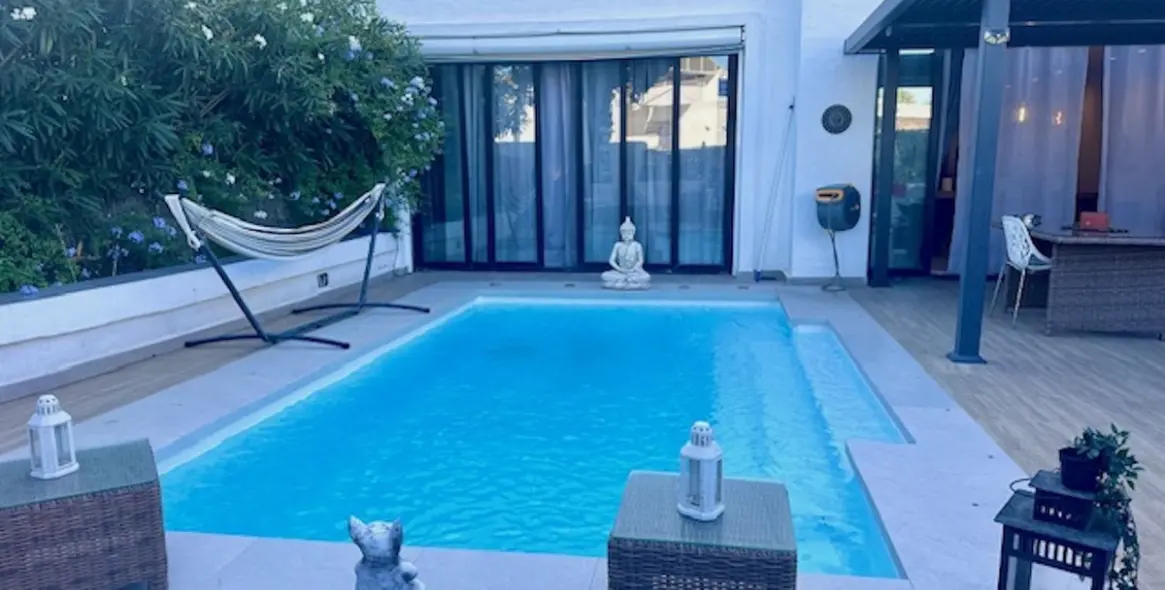 Продажа апартаментов на первом этаже в Estepona (район Estepona) 4