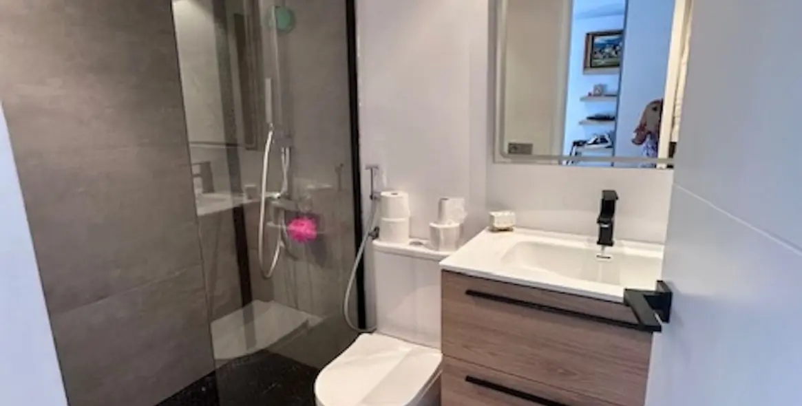 Sale of ground floor apartment in Estepona 25