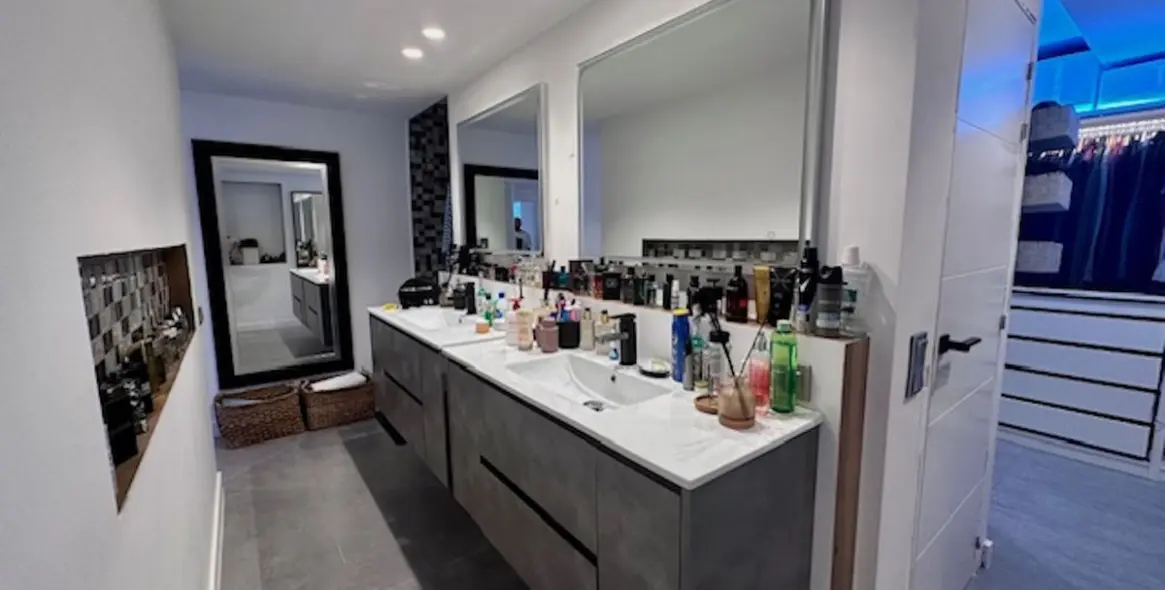 Sale of ground floor apartment in Estepona 31