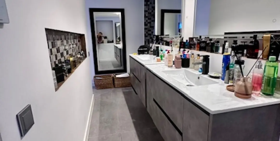 Sale of ground floor apartment in Estepona 32