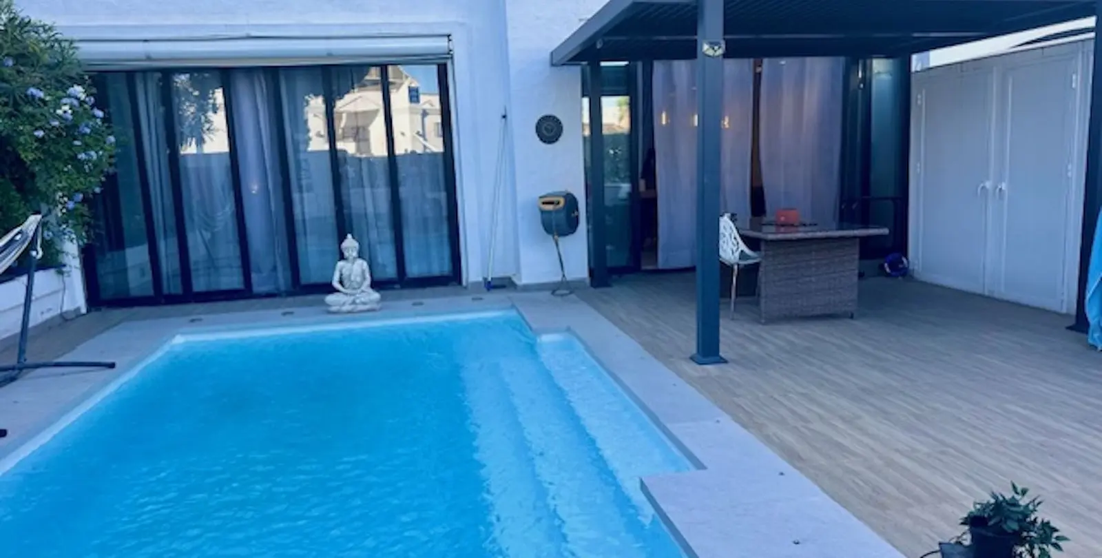 Sale of ground floor apartment in Estepona 5