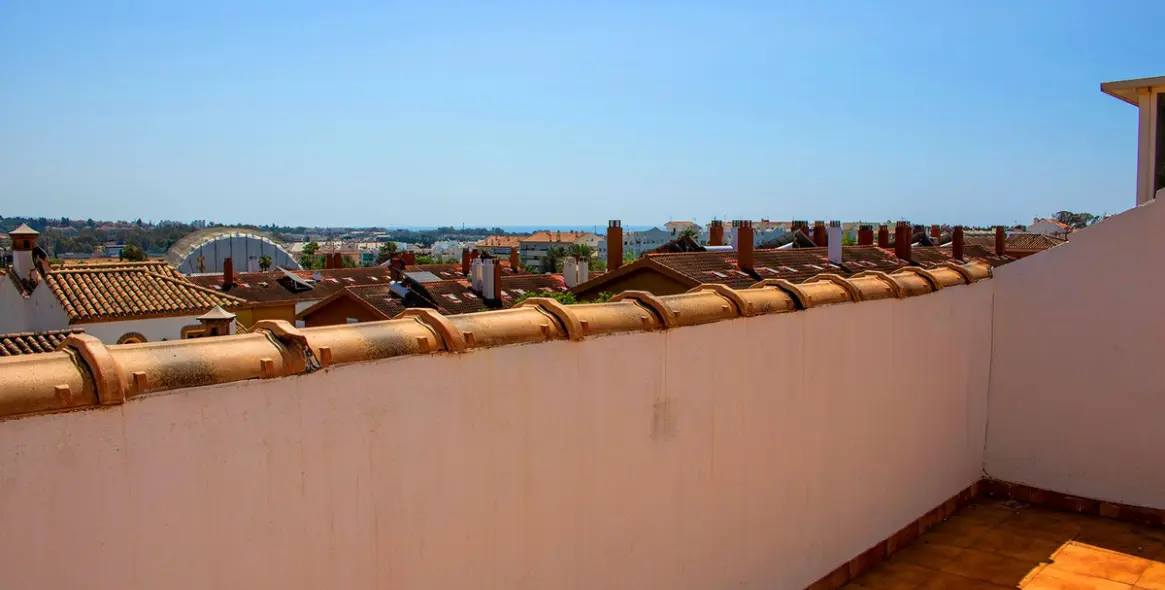 Продажа двухуровневого пентхауса в San Pedro de Alcántara 2