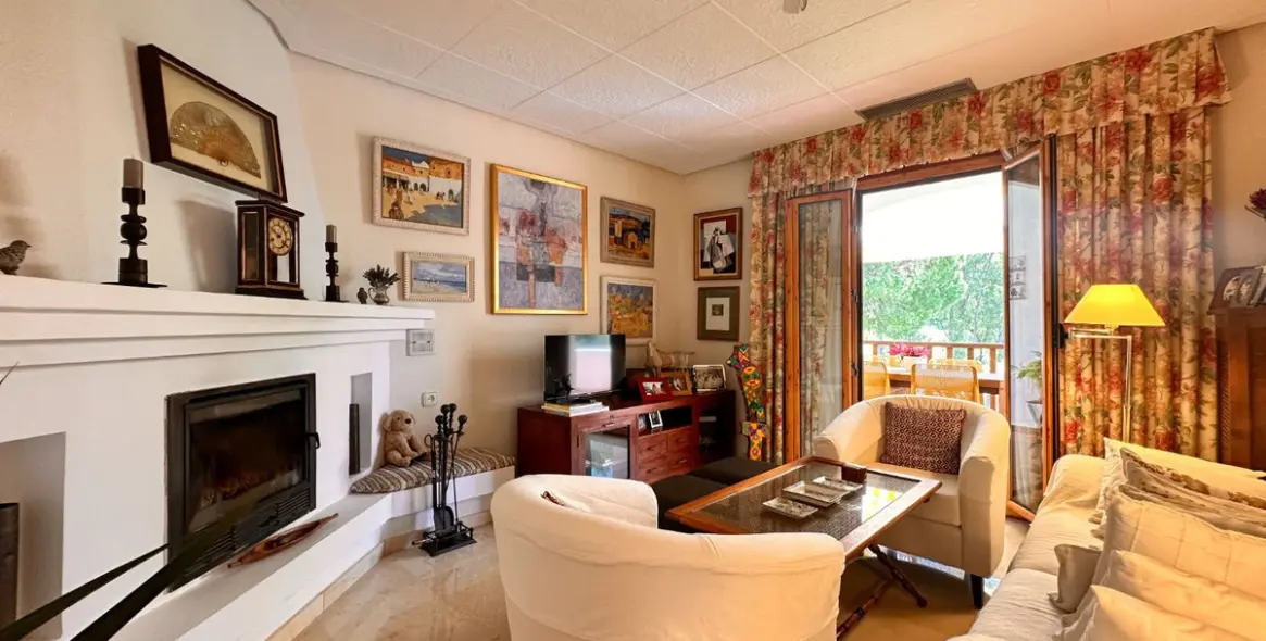 Продажа апартаментов на среднем этаже в Nueva Andalucía 5