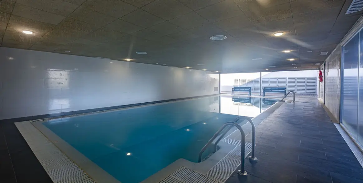 Sale of middle floor apartment in Manilva 21