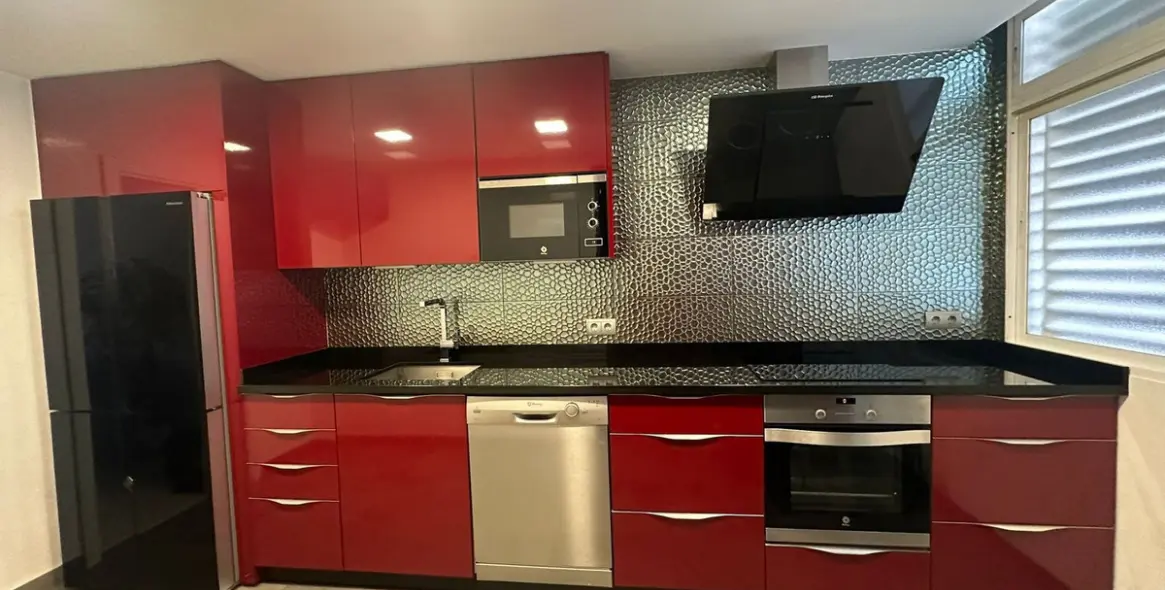 Продажа апартаментов на среднем этаже в Nueva Andalucía 3