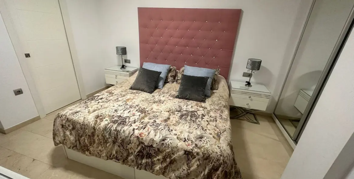 Продажа апартаментов на среднем этаже в Nueva Andalucía 4