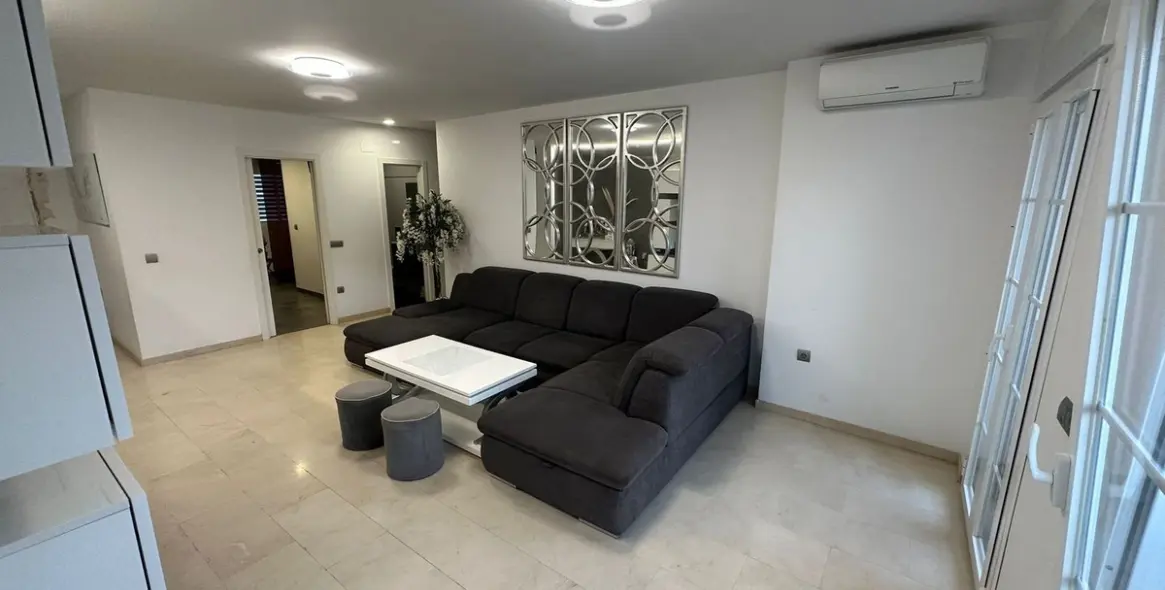 Продажа апартаментов на среднем этаже в Nueva Andalucía 10